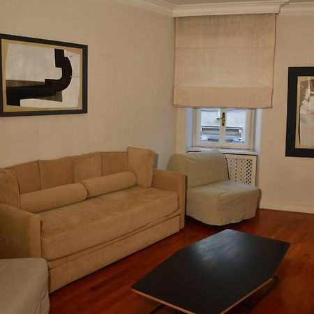 Appartamento Love Nest In The Heart Of Roma Esterno foto