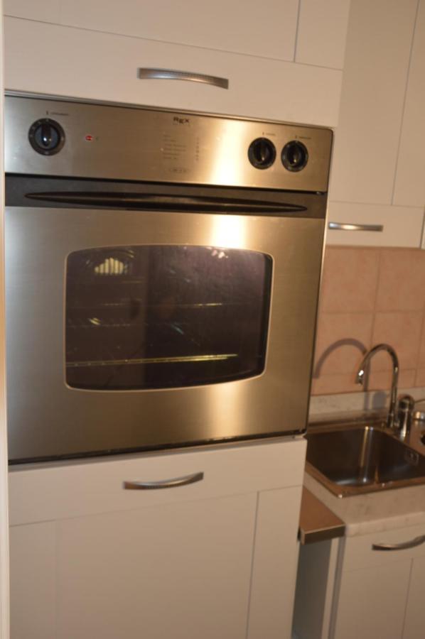 Appartamento Love Nest In The Heart Of Roma Esterno foto