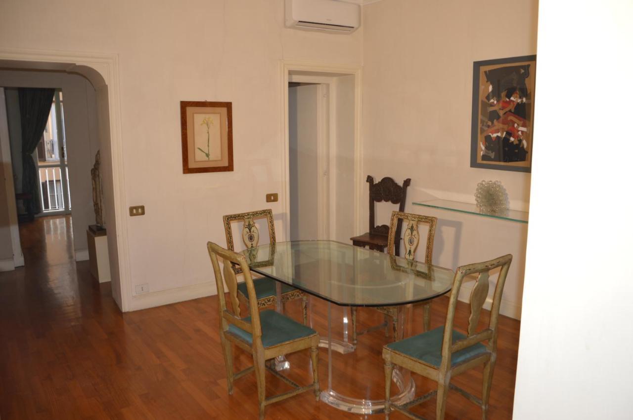 Appartamento Love Nest In The Heart Of Roma Esterno foto
